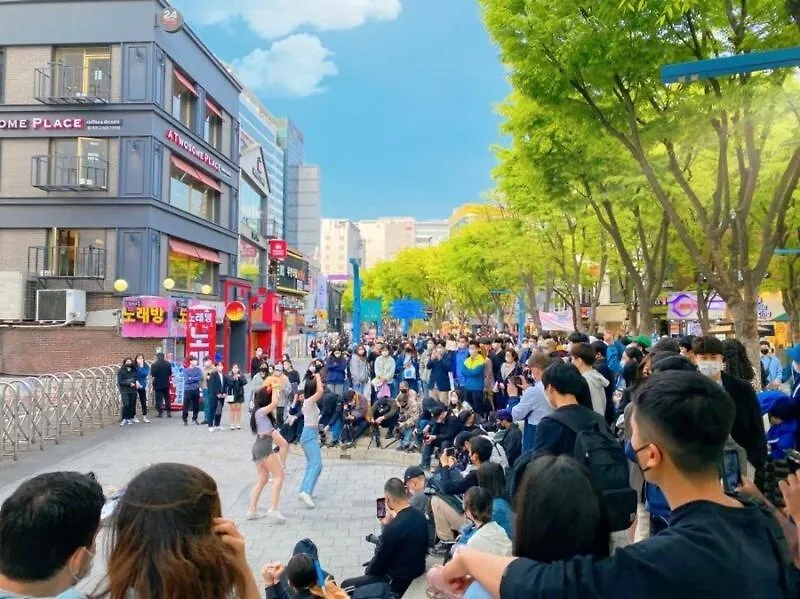 Hongdae 10Mins, Hapjeong 5Mins, Airportbus 5Mins, Largo House Seoul- Foreigner Only Appartamento Seul