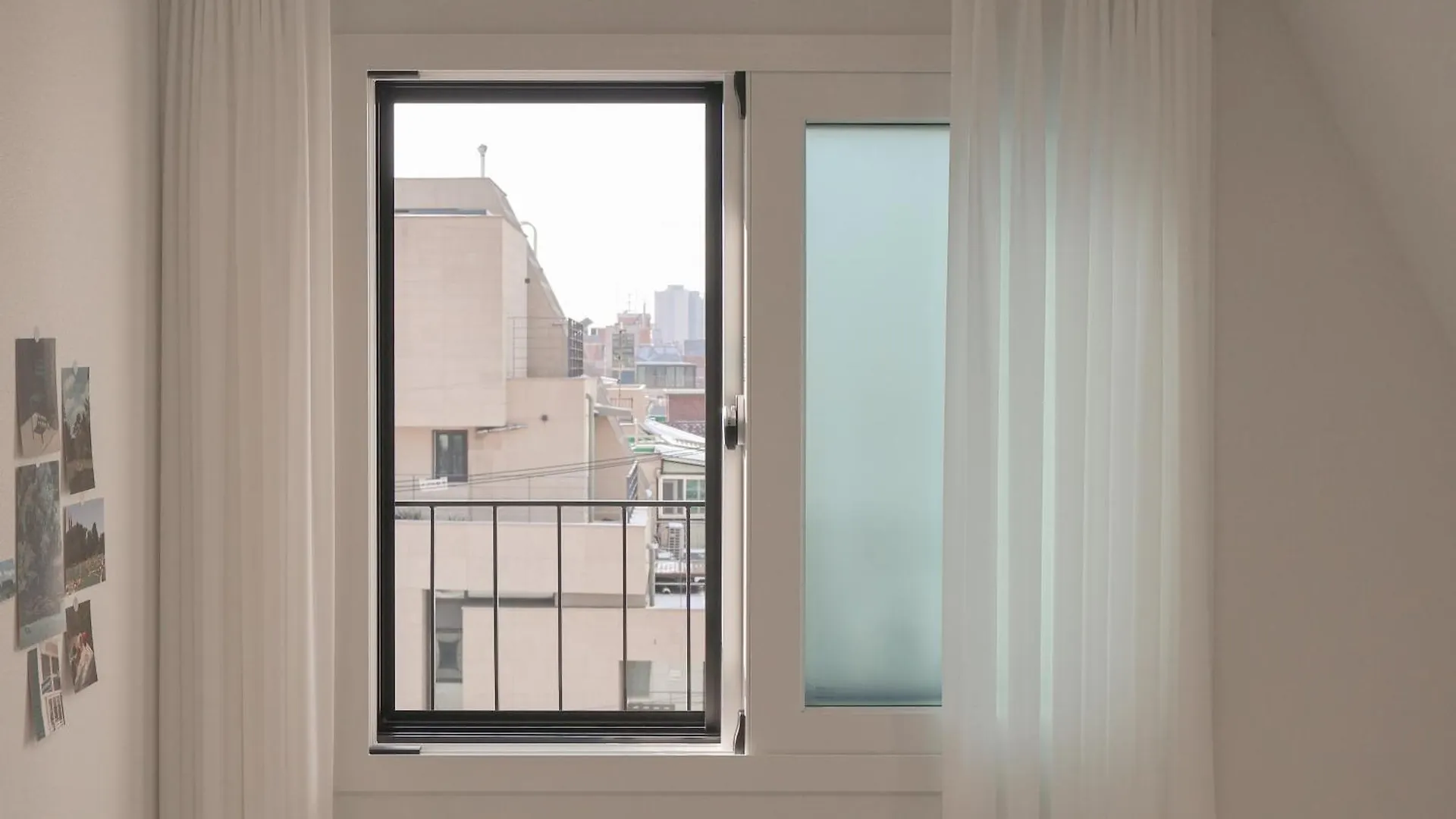 Hongdae 10Mins, Hapjeong 5Mins, Airportbus 5Mins, Largo House Seoul- Foreigner Only Dél-Korea